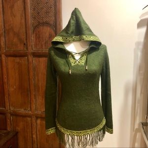 NWOT 100% Alpaca Wool Sweater/ Hoodie